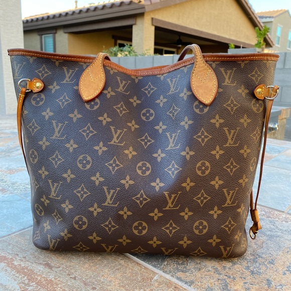 SOLD Louis Vuitton Monogram Canvas MM Neverfull - Picture 3 of 16